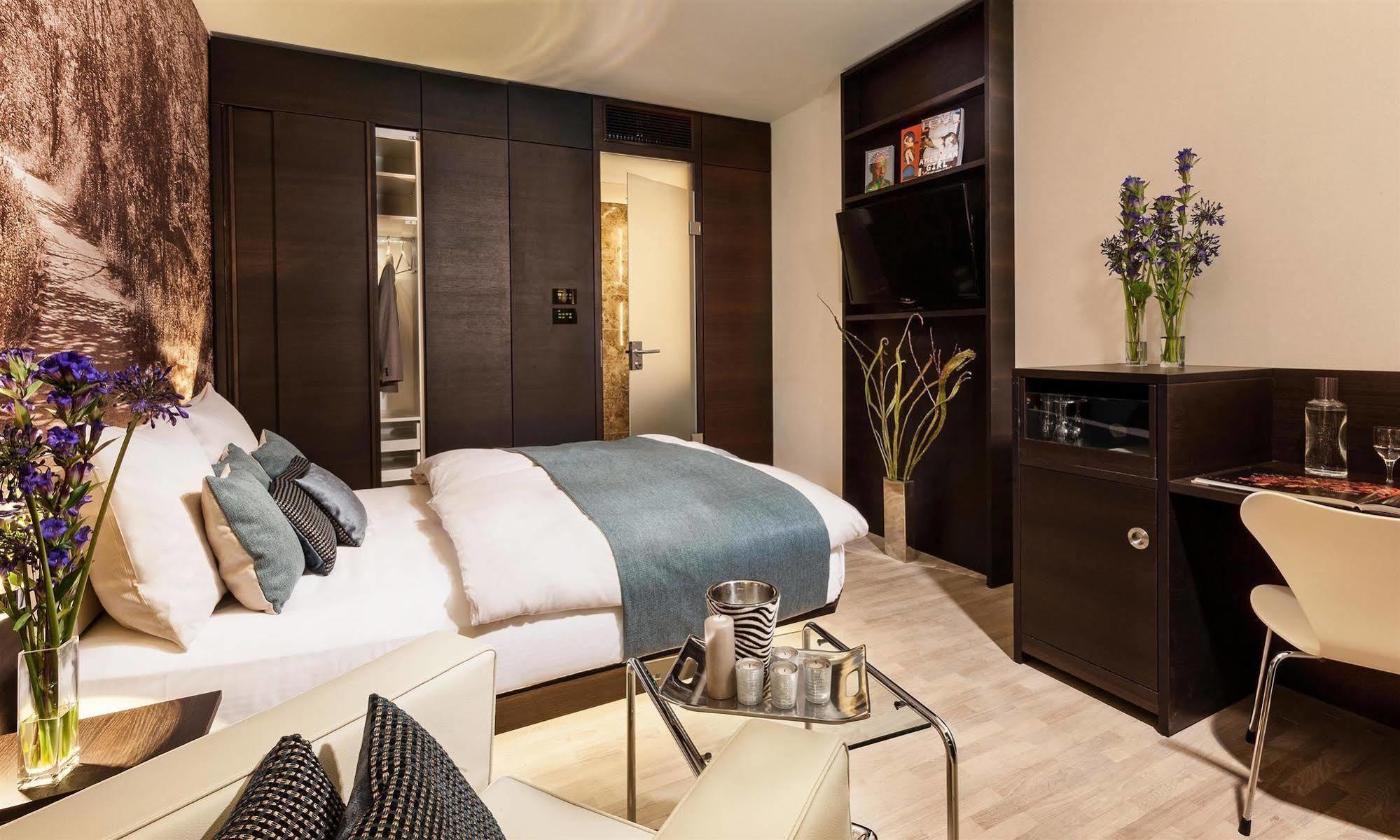 Hotel Living Viktualienmarkt 4*